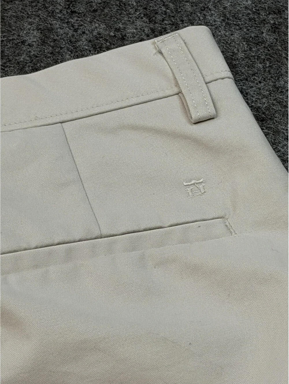 Haggar Mens 36 Beige Flat Front Performance Golf Chino Shorts Stretch